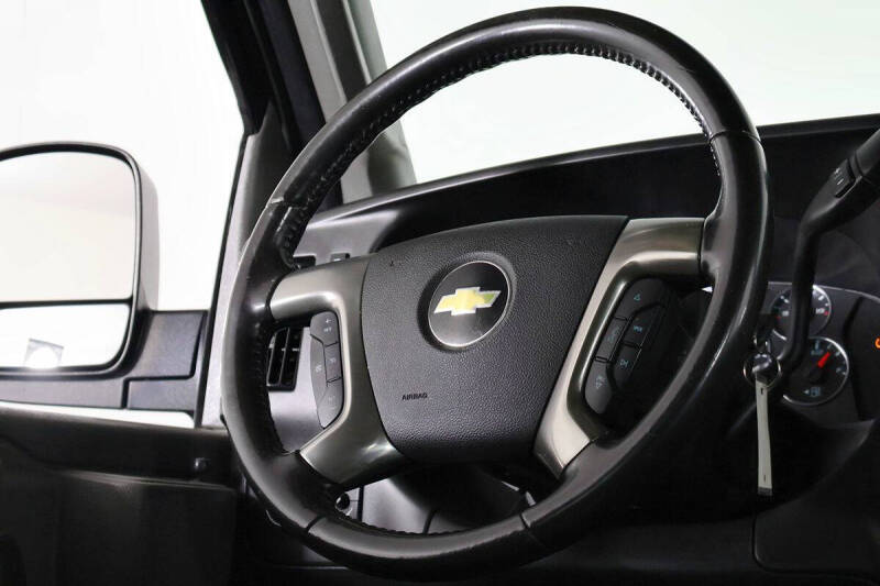 2017 Chevrolet Express LS 2500