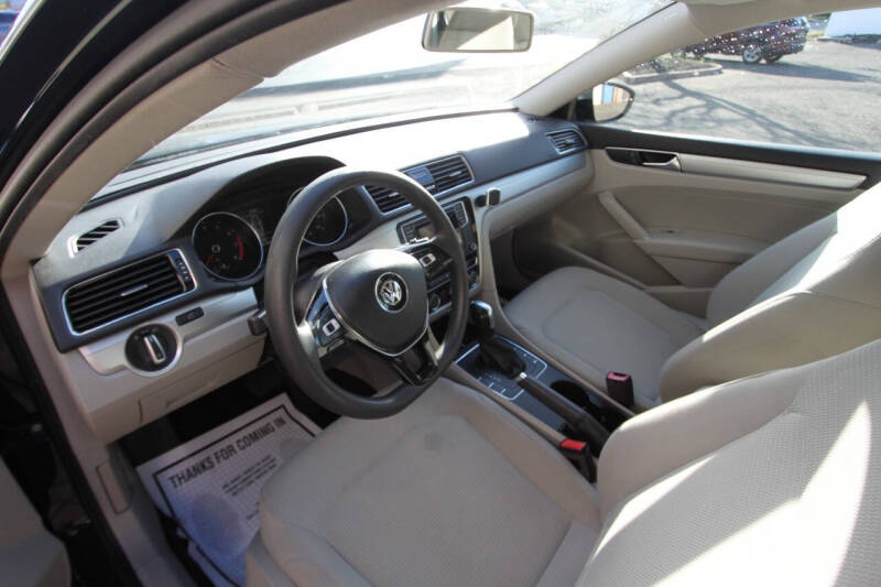 2018 Volkswagen Passat 2.0T S