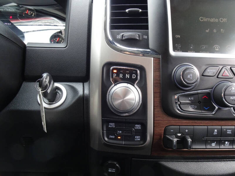 2016 RAM 1500 Laramie