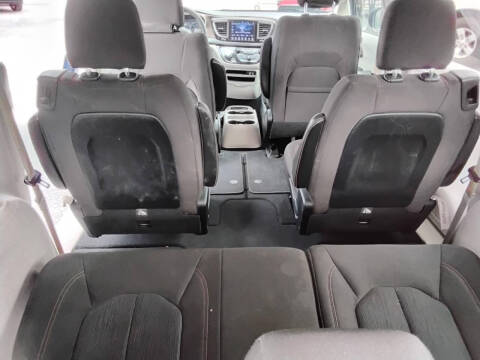 2017 Chrysler Pacifica Touring