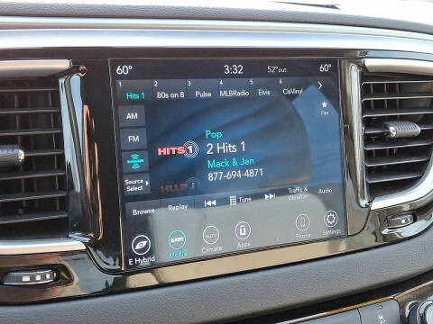 2018 Chrysler Pacifica Hybrid Touring Plus