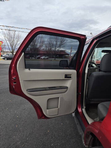 2009 Ford Escape XLS