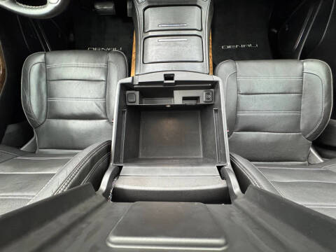 2016 GMC Yukon Denali