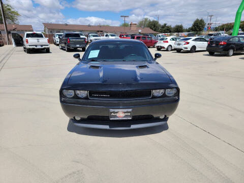 2012 Dodge Challenger SXT Plus