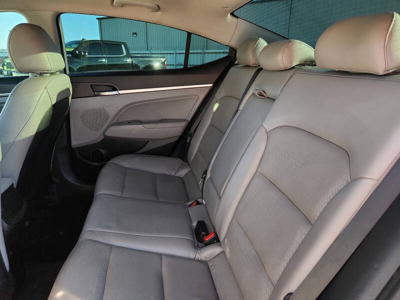 2019 Hyundai Elantra