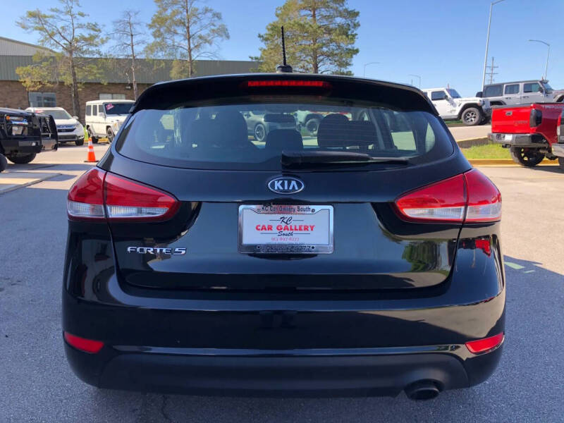2017 Kia Forte5 LX