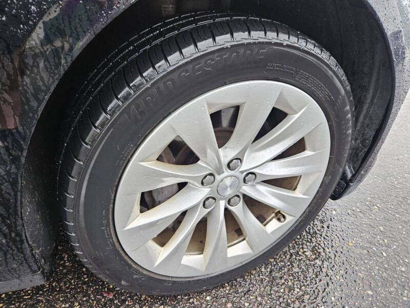 2012 Tesla Model S Signature Performance