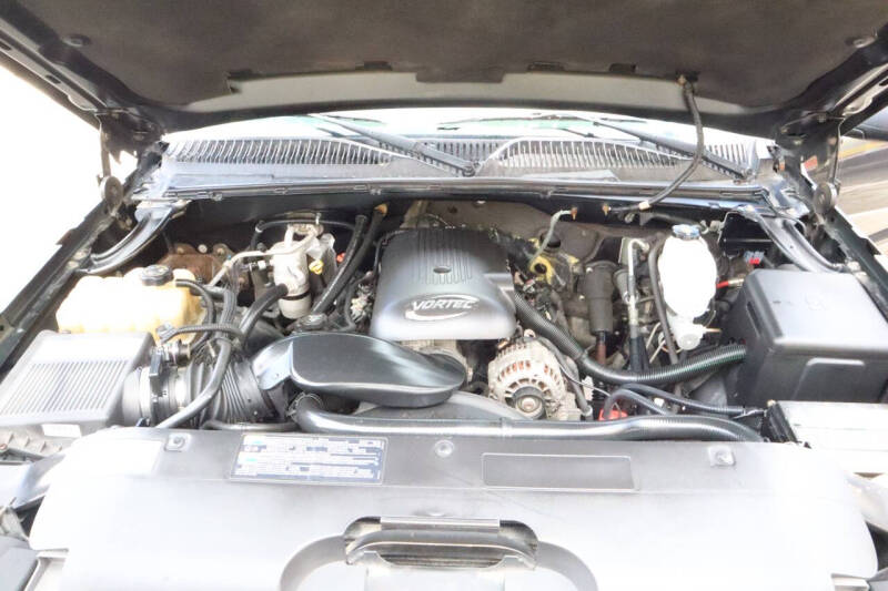 2004 Chevrolet Silverado 2500HD LS