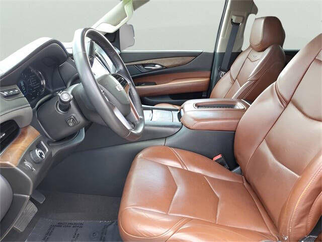 2020 Cadillac Escalade ESV Luxury