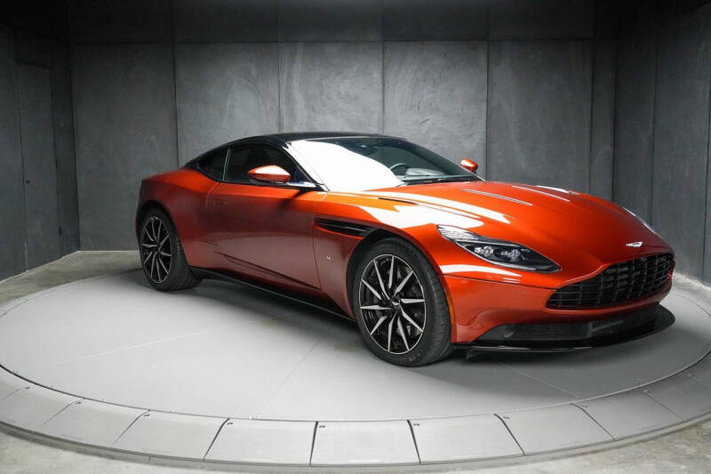 2017 Aston Martin DB11