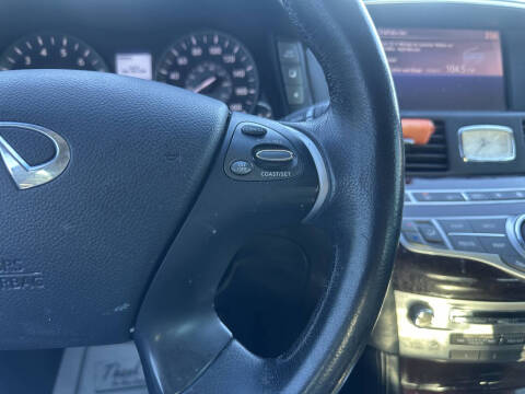 2013 Infiniti M37