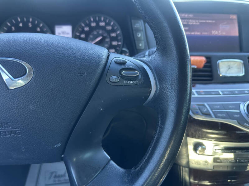 2013 Infiniti M37