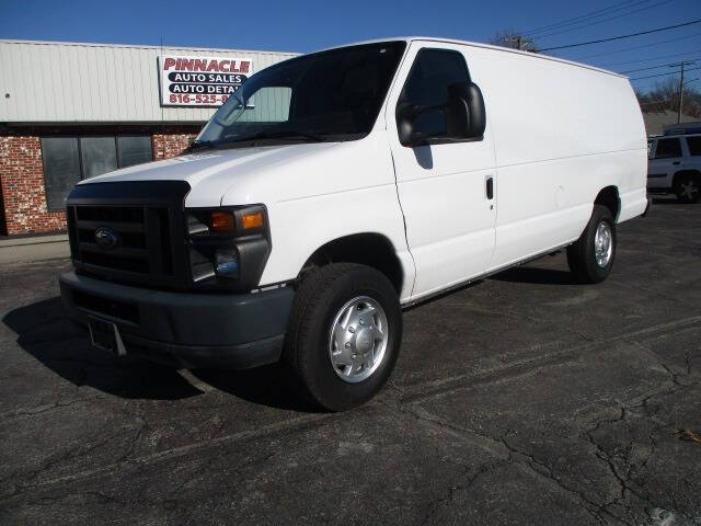 2010 Ford E-Series E-350 SD