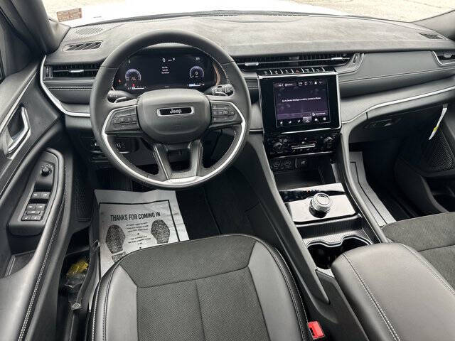 2025 Jeep Grand Cherokee Altitude X