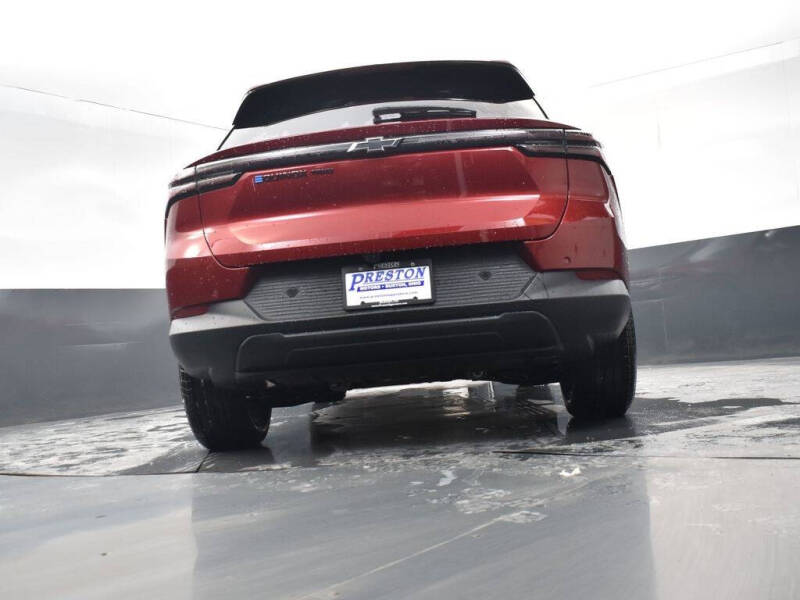 2026 Chevrolet Equinox EV LT 1