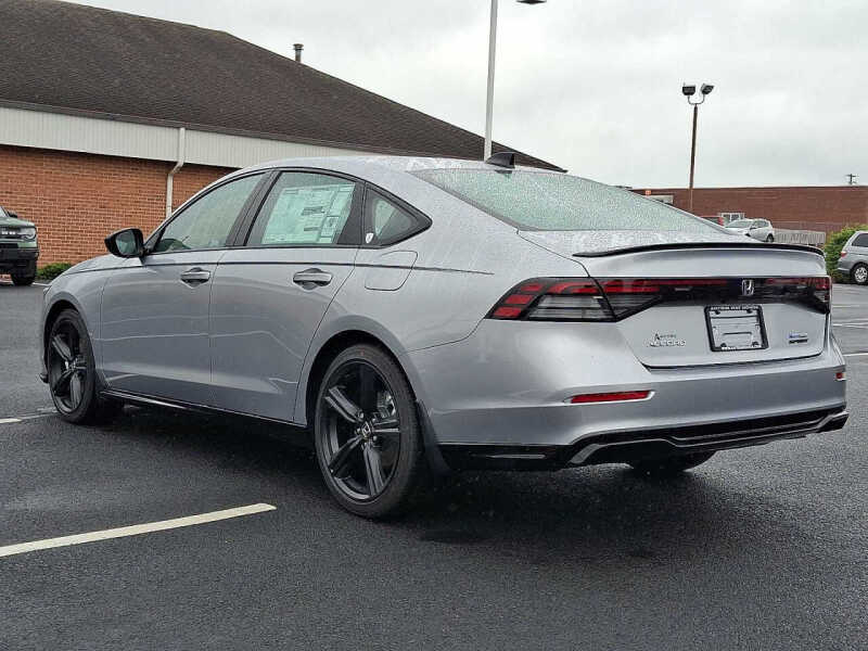 2025 Honda Accord Hybrid Sport-L