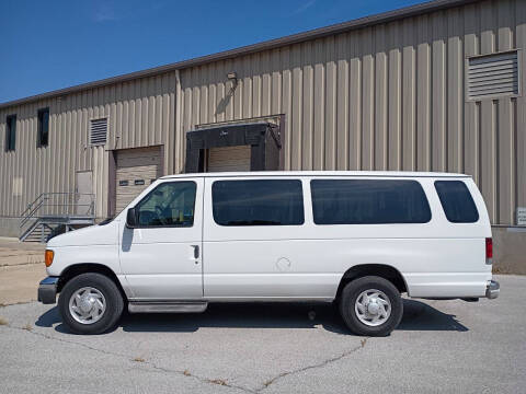 2003 Ford E-Series E-350 SD XLT