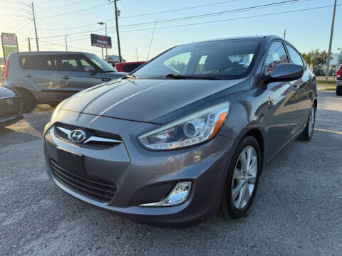 2014 Hyundai Accent GLS