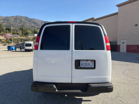 2018 Chevrolet Express 2500