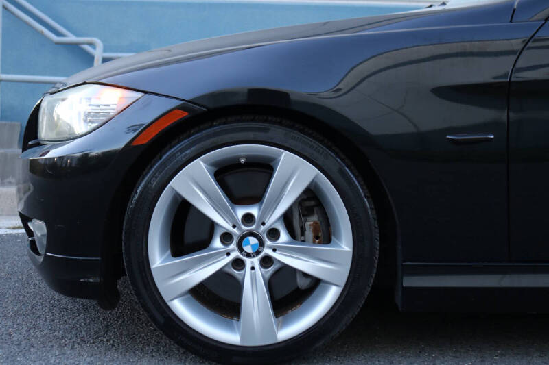 2011 BMW 3 Series 335i