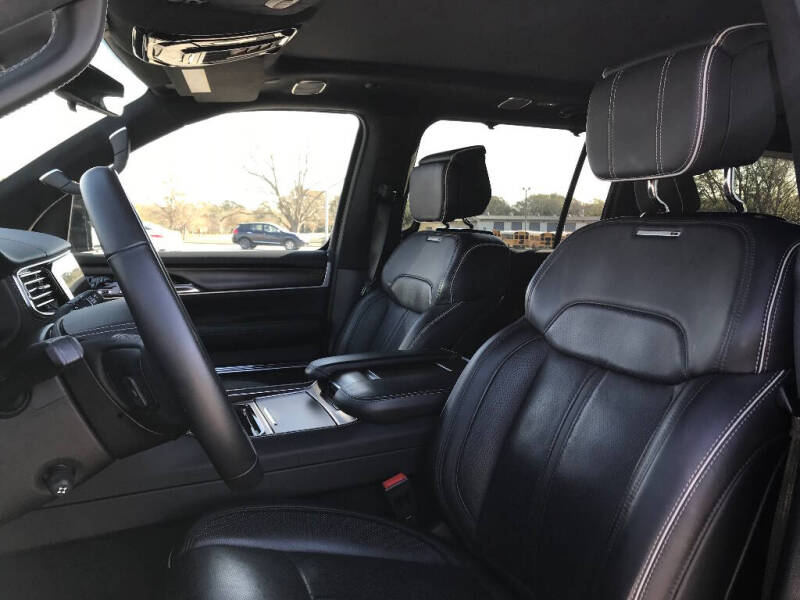 2023 Jeep Grand Wagoneer L