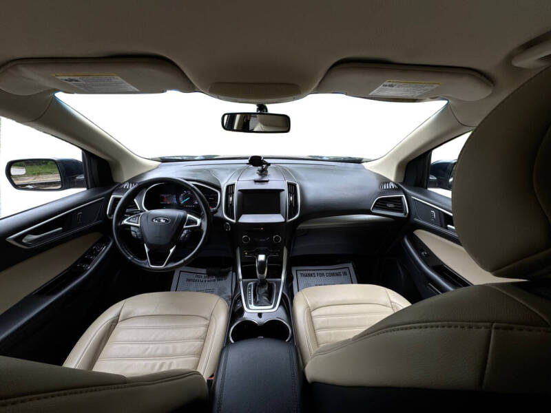 2017 Ford Edge SEL