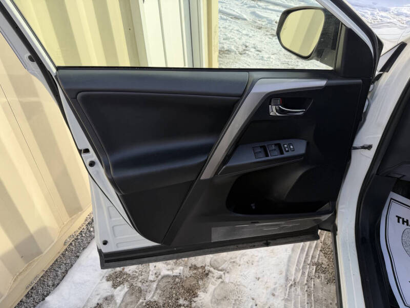 2018 Toyota RAV4 Adventure