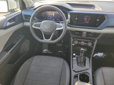 2024 Volkswagen Taos SE
