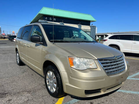 2010 Chrysler Town and Country for sale at MFT Auction in Lodi NJ