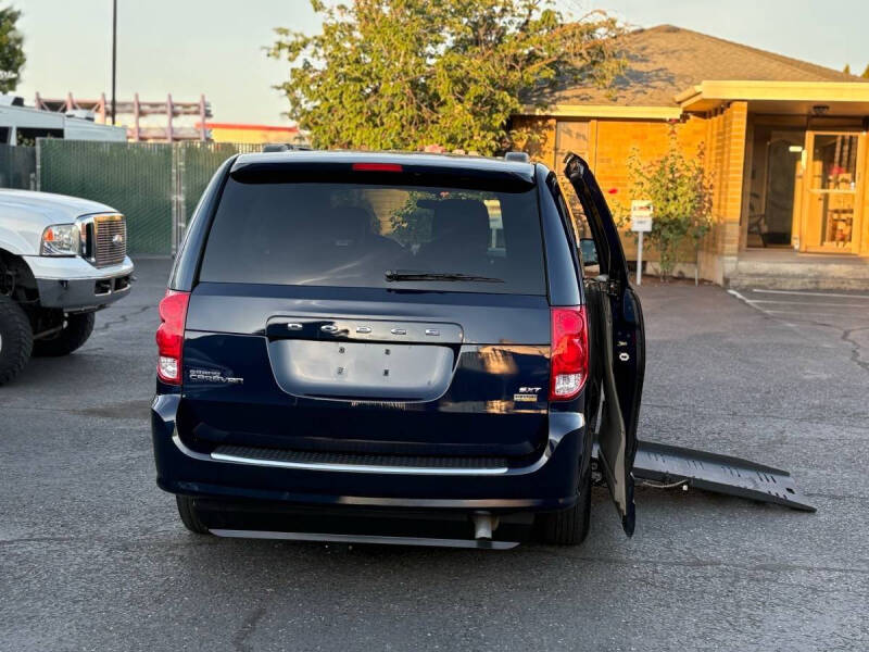 2014 Dodge Grand Caravan SXT