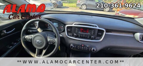 2017 Kia Sorento L