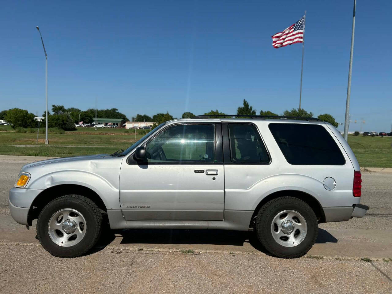 Silver 2001 Ford Explorer Sport Base 2WD 2dr SUV 2