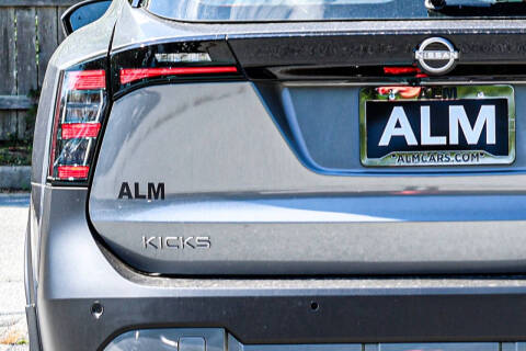 2026 Nissan Kicks S