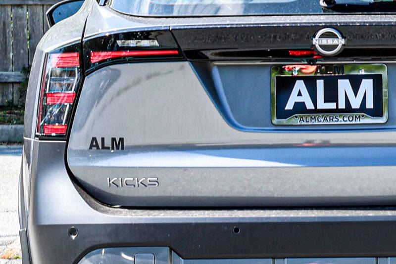 2026 Nissan Kicks S