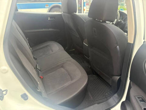 2015 Nissan Rogue Select S