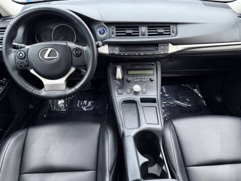 2015 Lexus CT 200h
