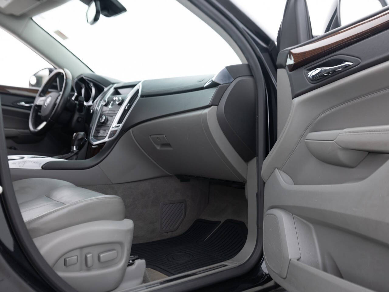 Used Car 2011 Cadillac Srx  Luxury Collection 4dr Suv For Sale Under $10,000 In Coal City, Illinois