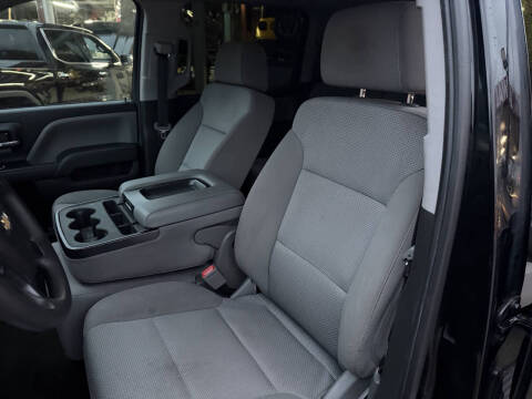 2018 Chevrolet Silverado 1500 Custom