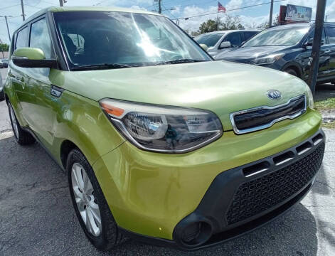 2014 Kia Soul +