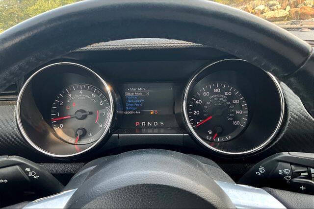 2016 Ford Mustang V6