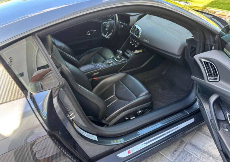 2017 Audi R8 5.2 quattro V10