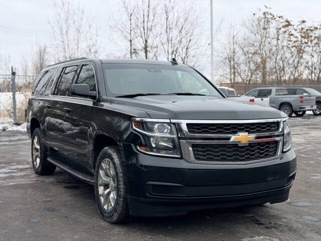 2016 Chevrolet Suburban LT