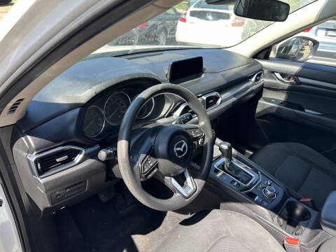 2017 Mazda CX-5 Sport