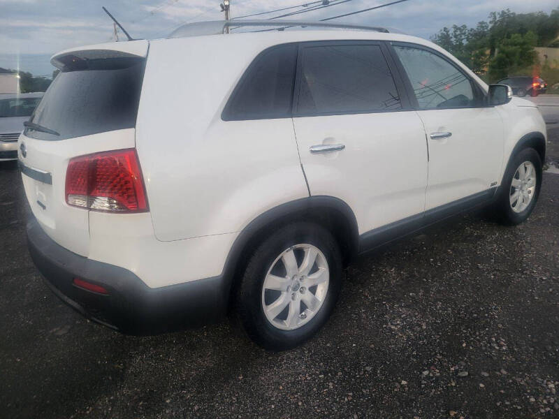 2013 Kia Sorento LX