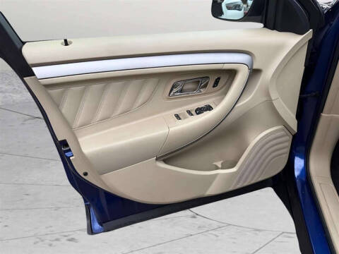2013 Ford Taurus SEL