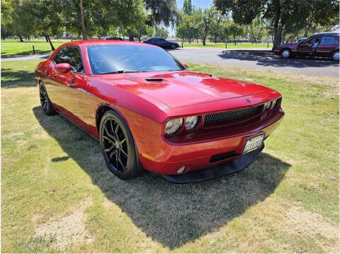 2010 Dodge Challenger for sale at D&I AUTO SALES in Modesto CA