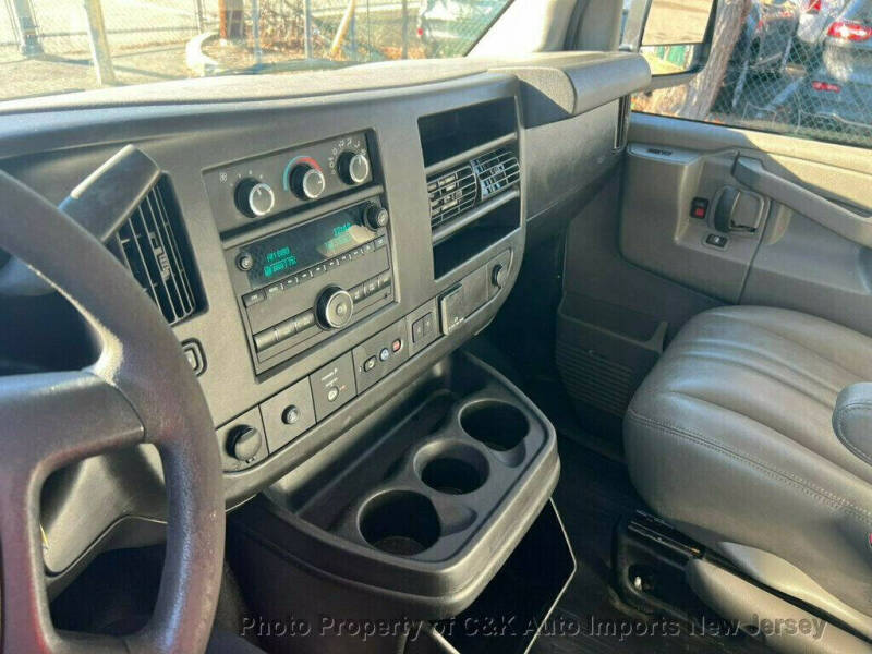 2021 Chevrolet Express 2500