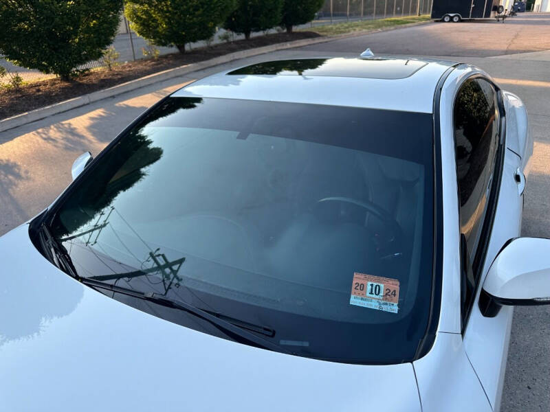 2017 Infiniti Q60 Red Sport 400