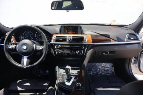 2016 BMW 3 Series 320i