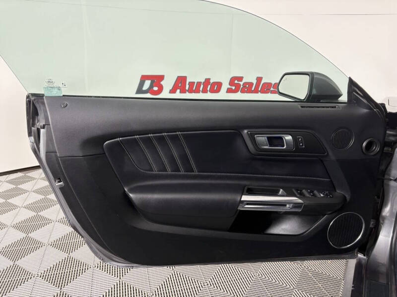 2023 Ford Mustang EcoBoost Premium